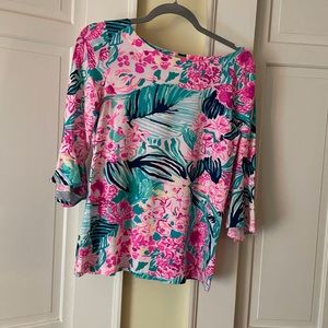 Lilly Pulitzer three quarter sleeve top. XS